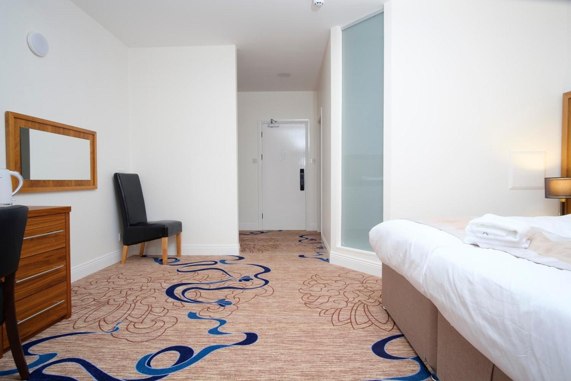 Kelpies Hotel Falkirk Exterior photo